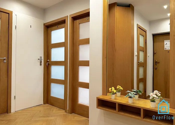 Elk - 5 Minutes To Molo & Seaside