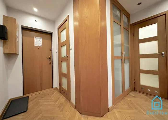 Elk - 5 Minutes To Molo & Seaside Kwatera prywatna